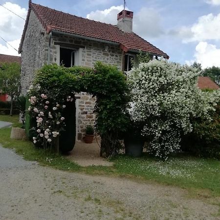 Gite Thauron Exterior foto